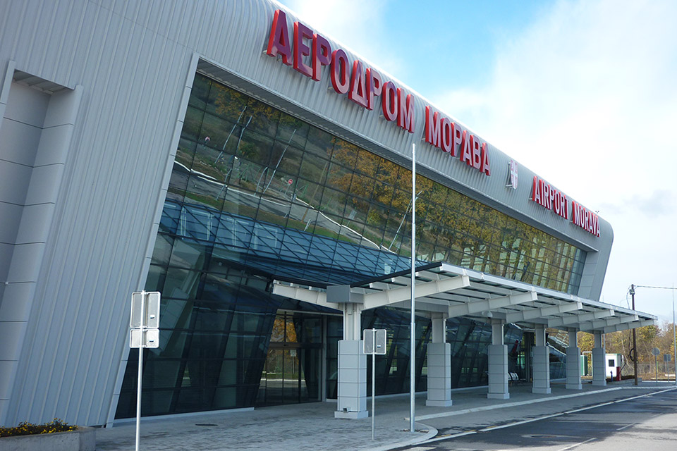 Pristanišna zgrada aerodroma Morava, Kraljevo